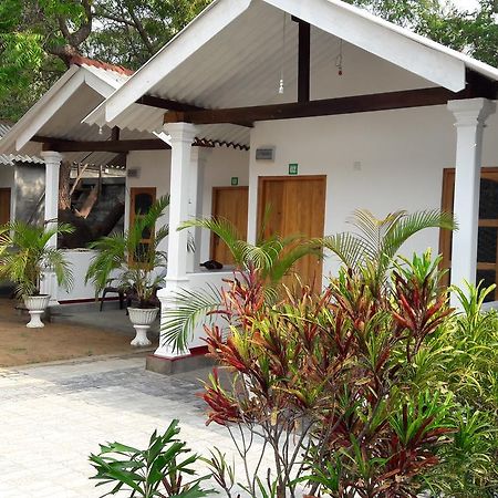The Bavarian Resort Arugam Bay Esterno foto